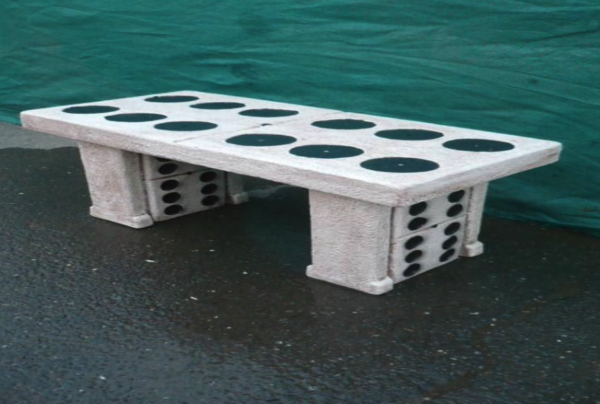 Domino Bench